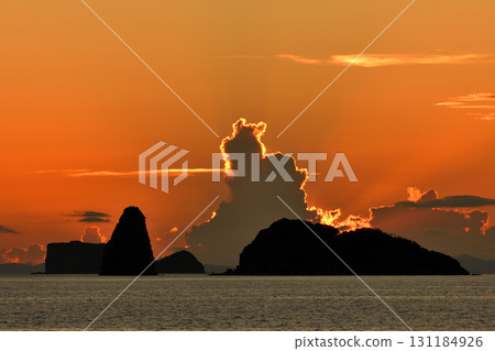 Evening view of Goto-nada, Kakuriki-nada, and Daikaku-nada 131184926
