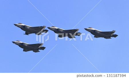 fighter plane, self-defence forces, acrobatic flight 131187394