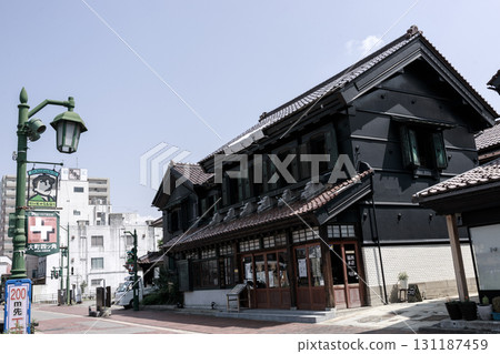沉浸在福島縣會津若松市七日町的復古氛圍中 131187459