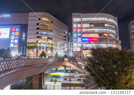 Saitama Prefecture: Kawaguchi Station and city night view 131188157