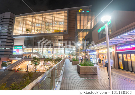 埼玉縣：川口站與城市夜景 131188163