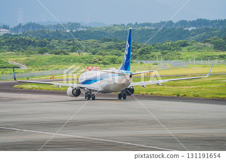 An airplane running on the runway at Mt. Fuji Shizuoka Airport in Makinohara City (Shizuoka Prefecture) 131191654