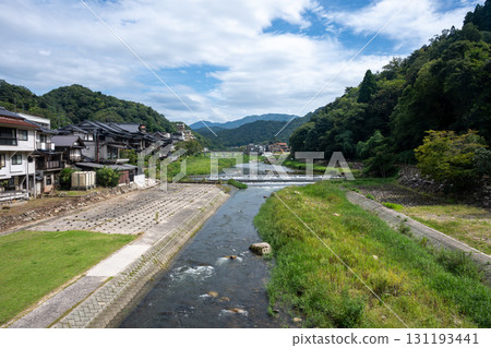 Beautiful scenery of Misasa Onsen in Tottori prefecture, Japan 131193441