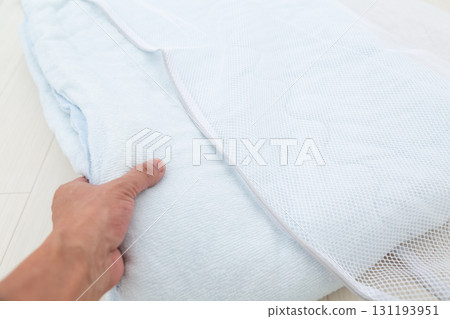 夏季蒲團床罩和洗衣網 夏季蒲團床罩和洗衣網 131193951