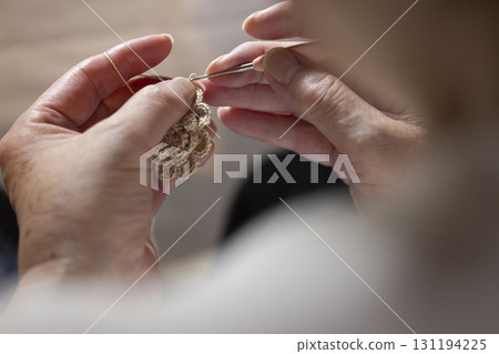 媽媽的手編織花邊 媽媽的手編織花邊 131194225