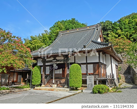 Jodo sect temple "Anyoji" in Maniwa City, Okayama Prefecture: Main hall 131194330