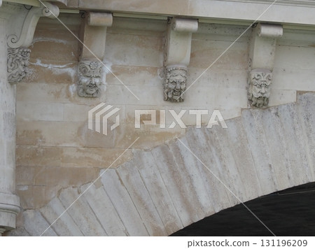 巴黎觀光 131196209