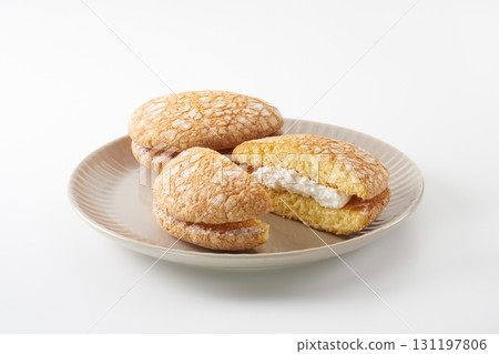 Busse: An image of French pastry 131197806