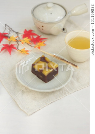 Autumn Japanese sweets: Chestnut yokan 131199858
