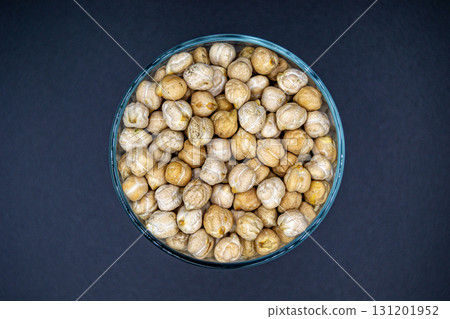 Beautiful organic dried chickpea beans consisting of raw bengal legume pea Beautiful organic dried chickpea beans consisting of raw bengal legume pea 131201952
