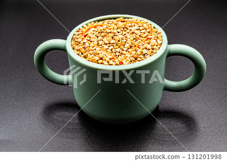 Organic dry buckwheat grains consisting of raw natural product Organic dry buckwheat grains consisting of raw natural product 131201998