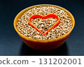 Organic dry buckwheat grains consisting of raw natural product 131202001