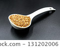Organic dry buckwheat grains consisting of raw natural product 131202006