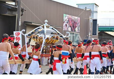 Scenes from the Ohara Naked Festival, Chiba Scenes from the Ohara Naked Festival, Chiba 131203795