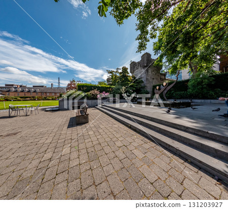 The beautiful Dublin Castle gardens in Ireland 131203927