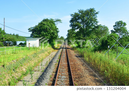 JR Hokkaido's Senmo Main Line, between Isobunnai Station and Kawayu Onsen Station (Summer 2023) 131204004