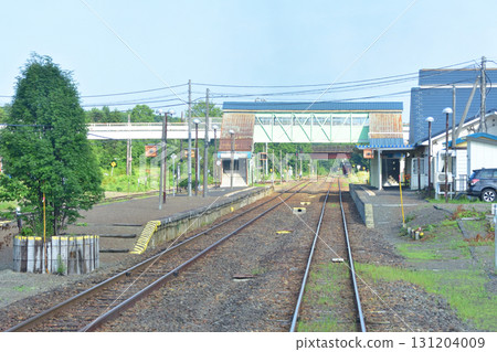 JR Hokkaido's Senmo Main Line, between Isobunnai Station and Kawayu Onsen Station (Summer 2023) JR Hokkaido's Senmo Main Line, between Isobunnai Station and Kawayu Onsen Station (Summer 2023) 131204009