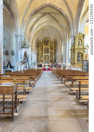Interior of the Church of San Pedro in Santa Gadea del Cid, Burgos, Spain. A medieval Romanesque 131208450