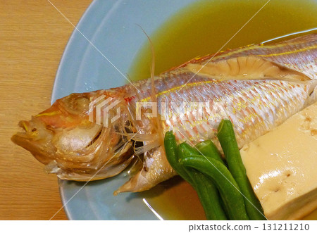 這是一張燉海魴的照片,海魴是一種高品質的魚,現在正是當季,味道鮮美。 這是一張燉海魴的照片,海魴是一種高品質的魚,現在正是當季,味道鮮美。 131211210