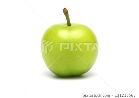 Single whole fresh green Can Erik plum close up isolated on white background. green plums pictures 131213563
