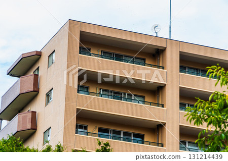 公寓大樓頂層 131214439