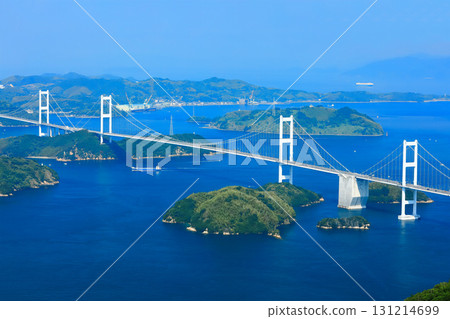 [Ehime Prefecture] View of the Kurushima Kaikyo Bridge in fine weather (Shimanami Kaido) 131214699