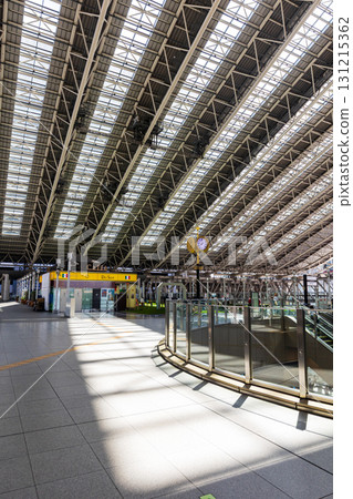 白天的大阪站 白天的大阪站 131215362