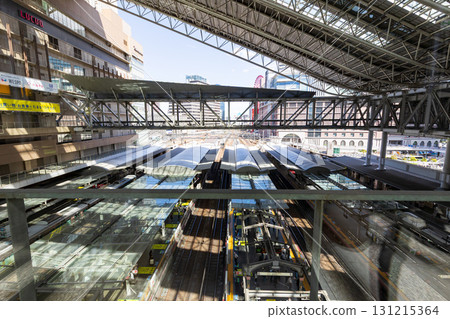 白天的大阪站 131215364