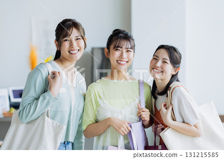 A young woman who enjoys shopping 131215585