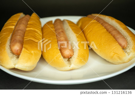 hot dog hot dog 131216136