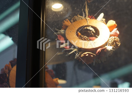 Show window wreaths 131216593