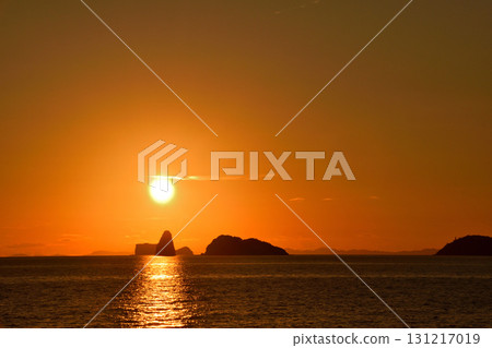 五島灘、角木灘和大角灘的夜景 五島灘、角木灘和大角灘的夜景 131217019