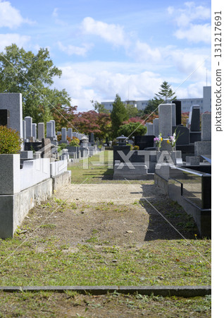 Image of closing a grave Image of closing a grave 131217691