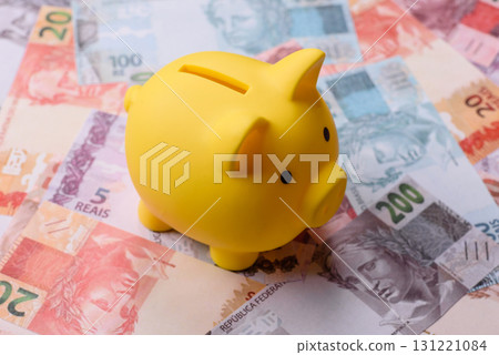 Cash paper money of Brazil, notes as a conceptual background of investment, savings Cash paper money of Brazil, notes as a conceptual background of investment, savings 131221084