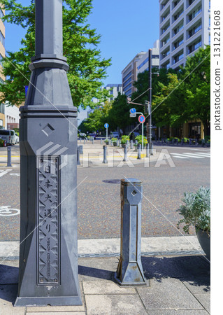 [Yokohama City, Kanagawa Prefecture] Near the intersection of Japan Boulevard and Yokohama Park (Japan Boulevard photographed with Yokohama Park in the background) 131221608