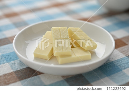 看看《白色戀人》 131222692