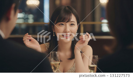 Hostess at a high-class club in Ginza Hostess at a high-class club in Ginza 131227573