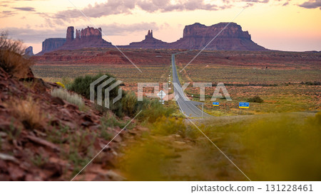 Forrest Gump Point at sunrise. Monument Valley, Natural landmark on the Arizona-Utah border, USA 131228461