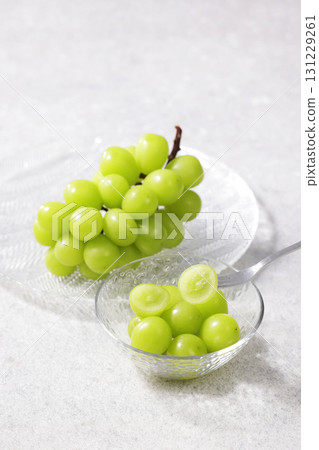 Shine Muscat 131229261