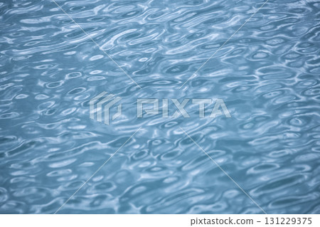 水面 水面 131229375