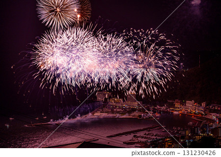 [Shizuoka Prefecture] Atami's million-dollar night view and seaside fireworks festival 131230426