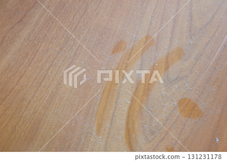 積聚的灰塵 131231178