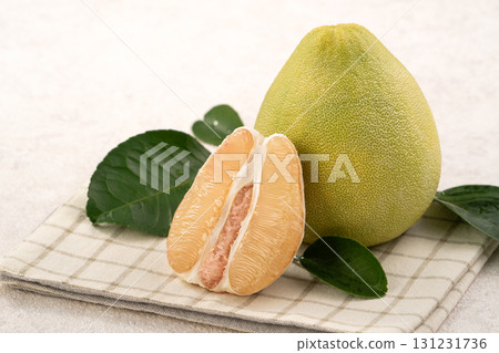 柚子 中秋節 文旦 背景 pomelo Moon Festival ユズ ゆず ぶんたん 十五夜 131231736