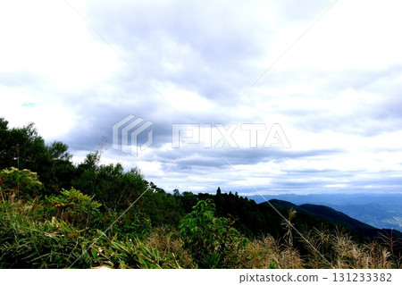 A view from the top of the mountain 131233382