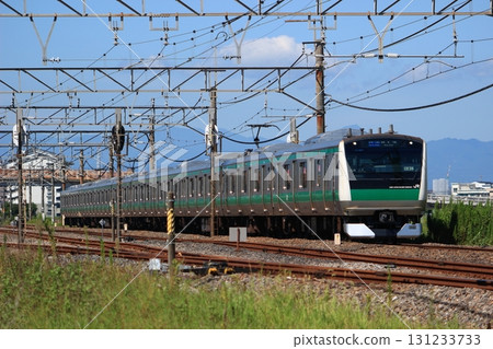 Along the Kawagoe Line under clear blue skies 131233733