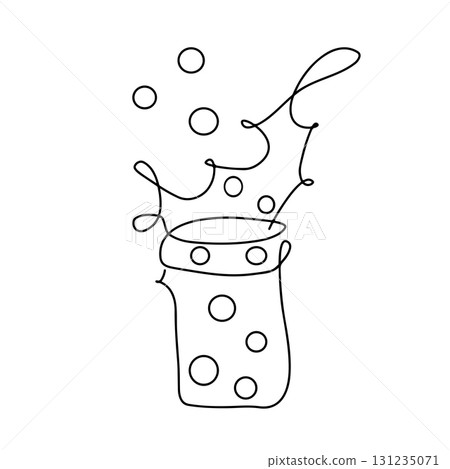 Continuous lines, coffee, latte, art, heart, hand drawn, simple lines, vector illustration Continuous lines, coffee, latte, art, heart, hand drawn, simple lines, vector illustration 131235071