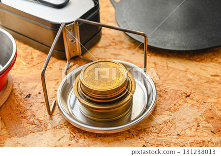 Alcohol stove and trivet Alcohol stove and trivet 131238013