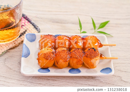 Grilled mitarashi dango 131238018