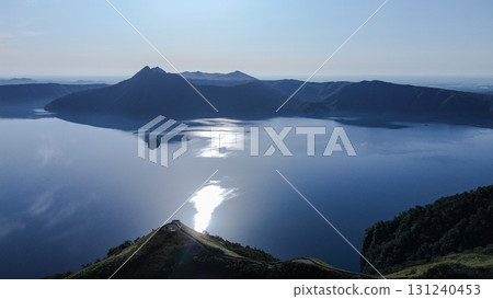 清晨摩週湖 131240453