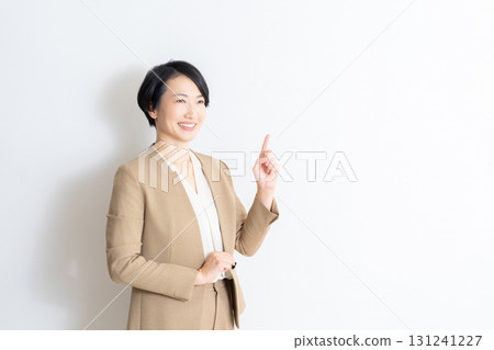 職業婦女：重點 131241227